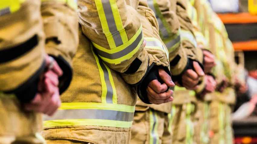 Men ready to work on a emergency crisis