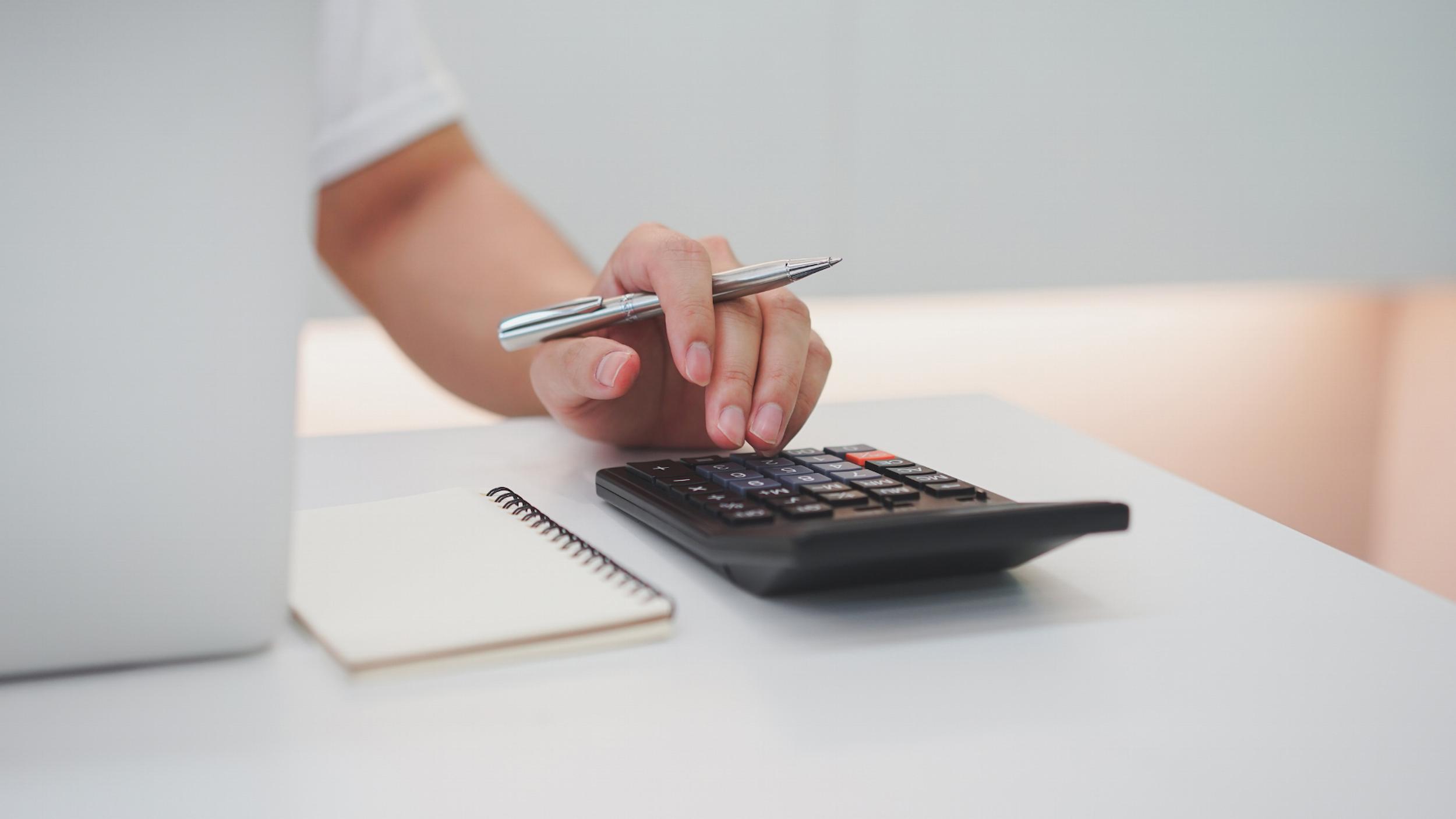 Save hours of Payroll pain - Rosterfy