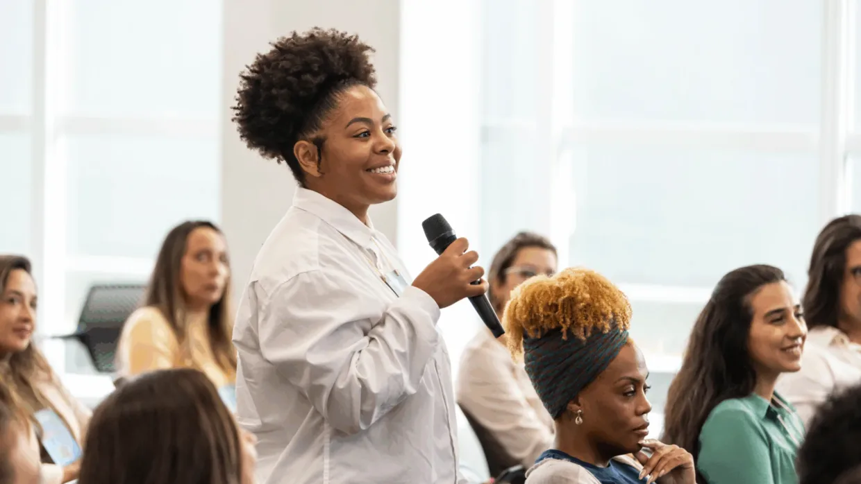 woman volunteering at event