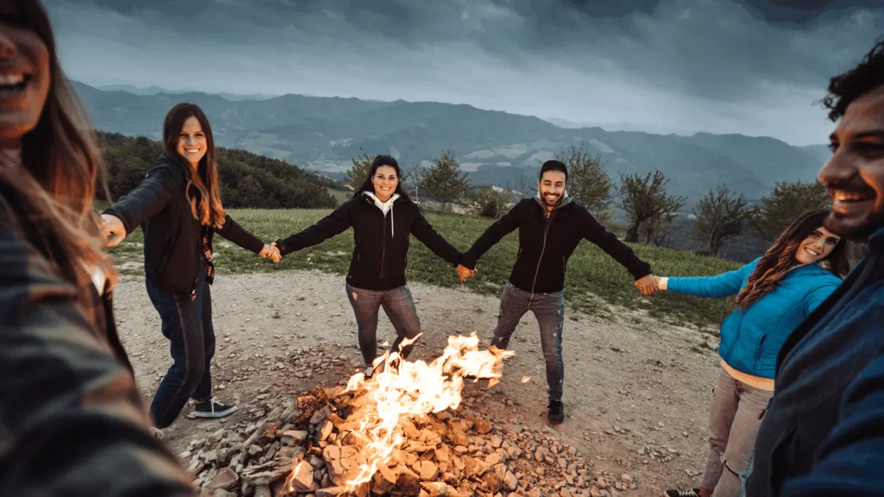 volunteers at heritage site